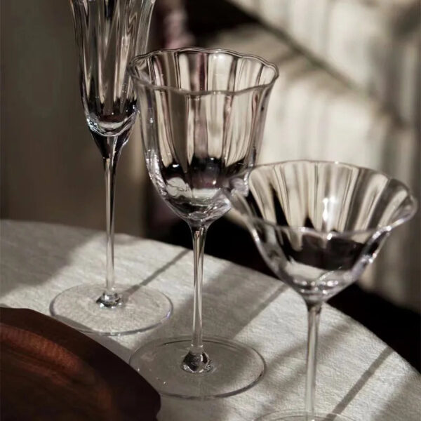 mikazi Vintage Floral Wine Glasses – Set of 2 Elegant Etched Goblets - Image 2