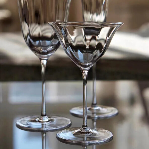 mikazi Vintage Floral Wine Glasses – Set of 2 Elegant Etched Goblets - Image 3